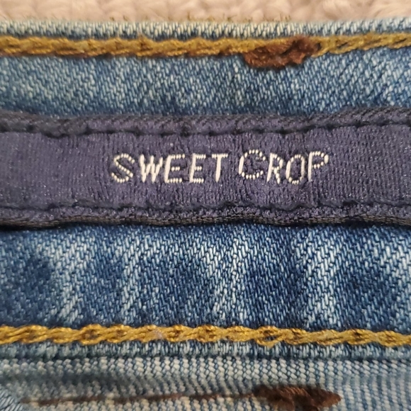 Jeans - Picture 3 of 5